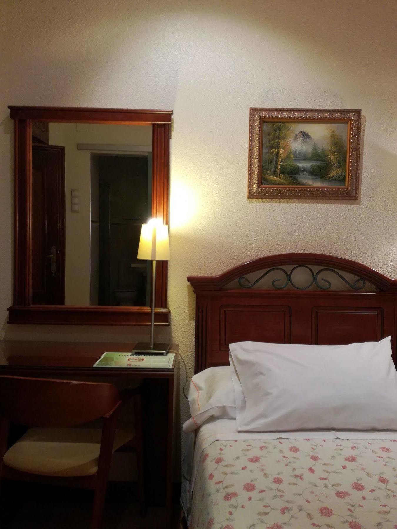 Hotel Boutique Astorga Valladolid Extérieur photo